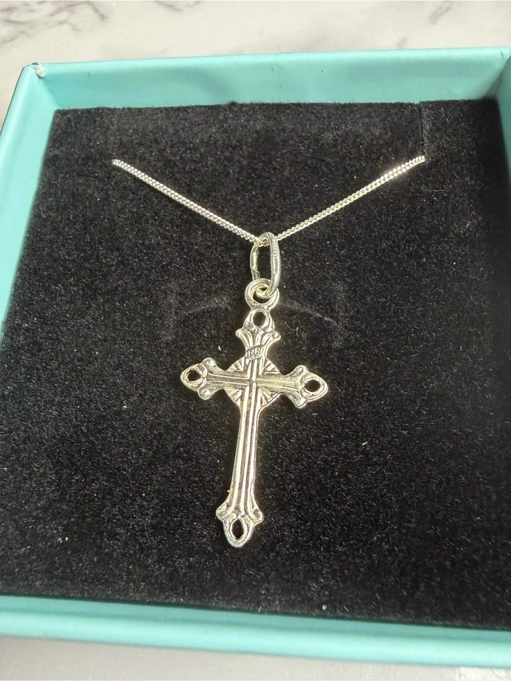 925 Sterling Silver Cross Necklace with Curb Chain